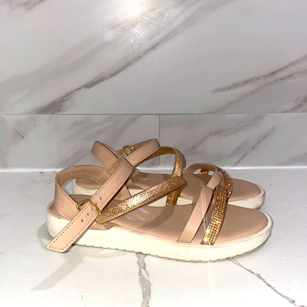 Giulia Palai Girl sandals ( little girl size 2 US) Made in Italy